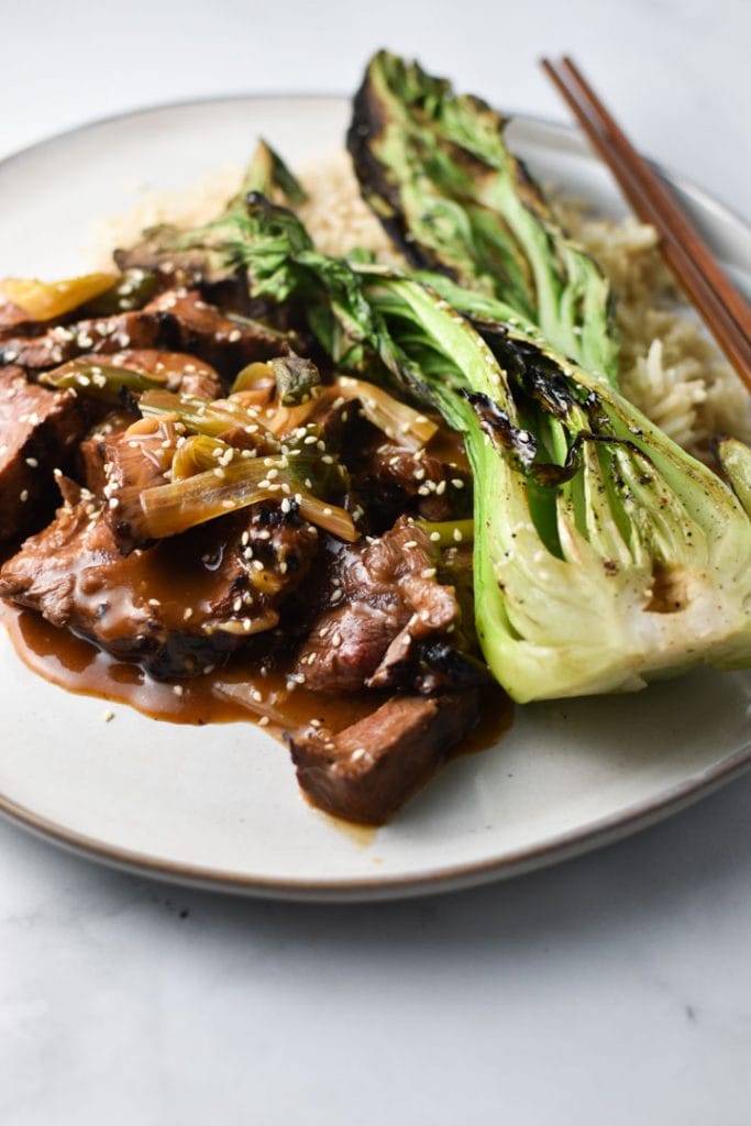 https://thedizzycook.com/wp-content/uploads/2020/08/Grilled_mongolian_beef-683x1024.jpg